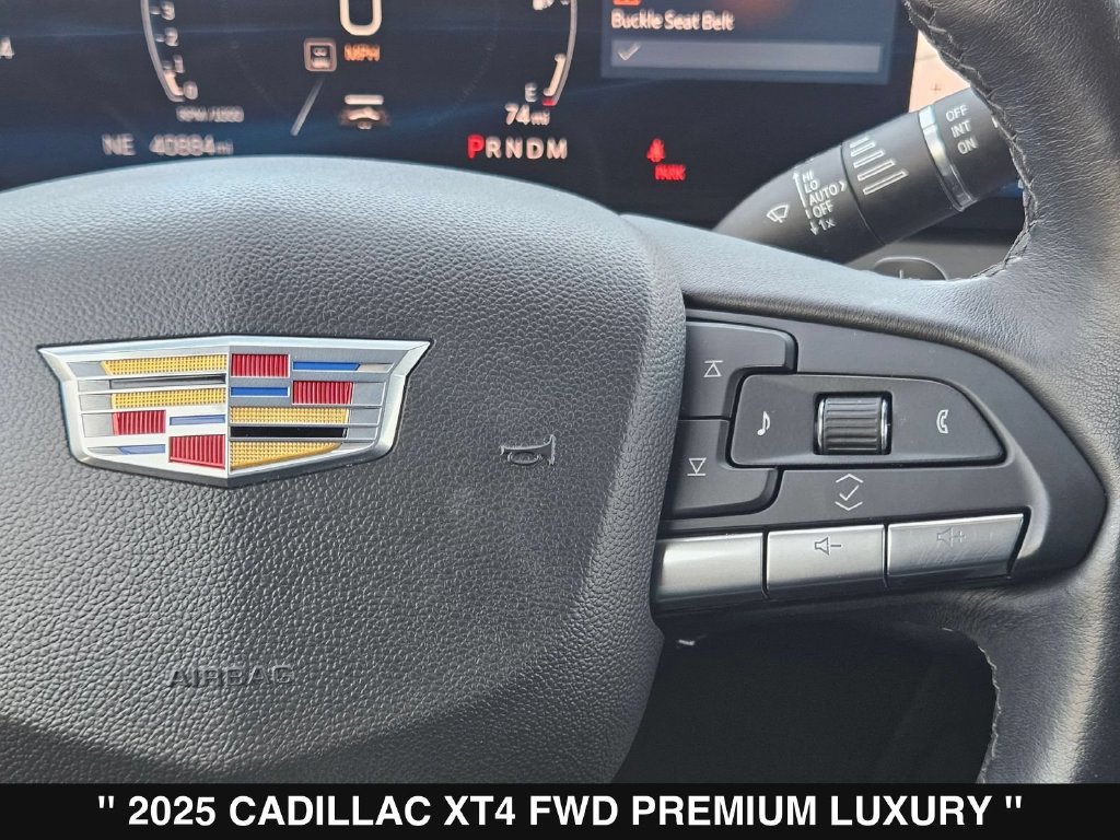 Used 2025 Cadillac XT4 Premium Luxury FWD image 24