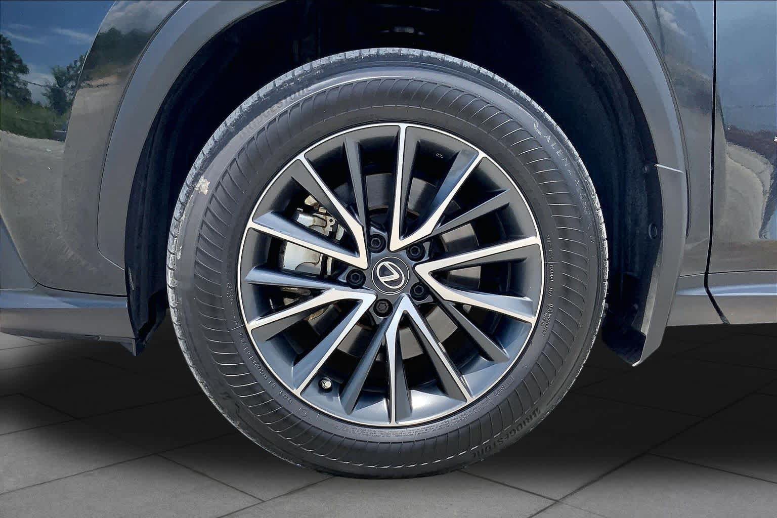 Used 2023 Lexus NX 350 AWD image 21