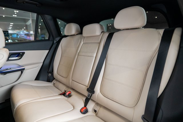 New 2026 Mercedes-Benz GLC 300 4MATIC image 30