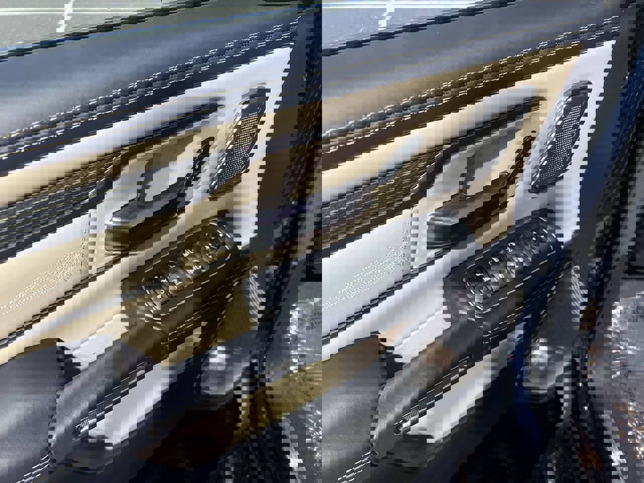 Used 2021 RAM 1500 Limited image 16