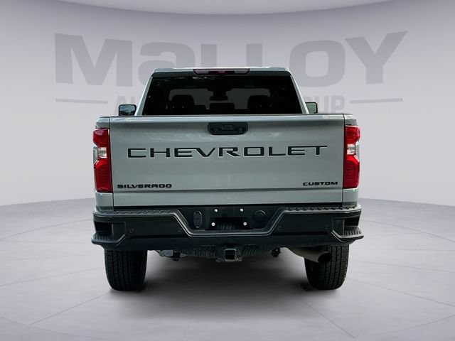 Used 2024 Chevrolet Silverado 2500 Custom w/ Custom Value Package AWD/4WD image 4