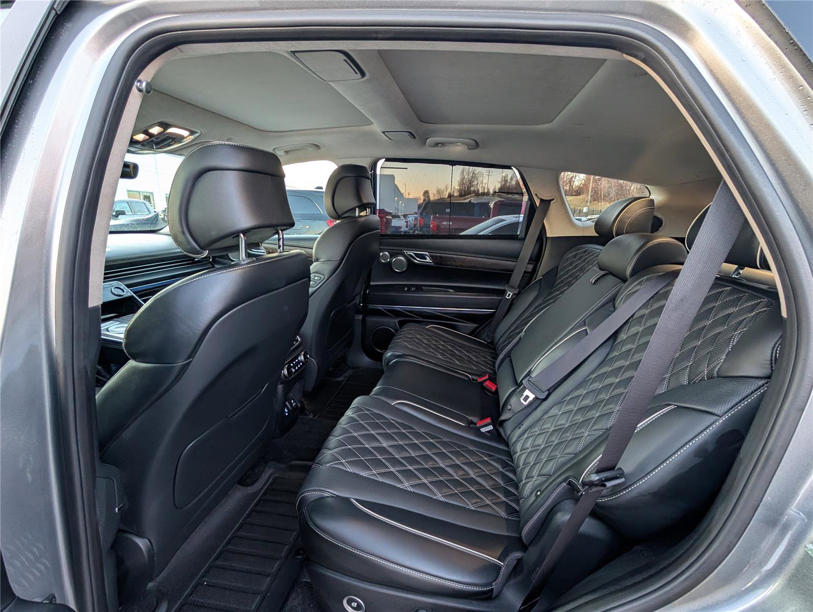 Used 2022 Genesis GV80 3.5T w/ Prestige Package 07 image 15