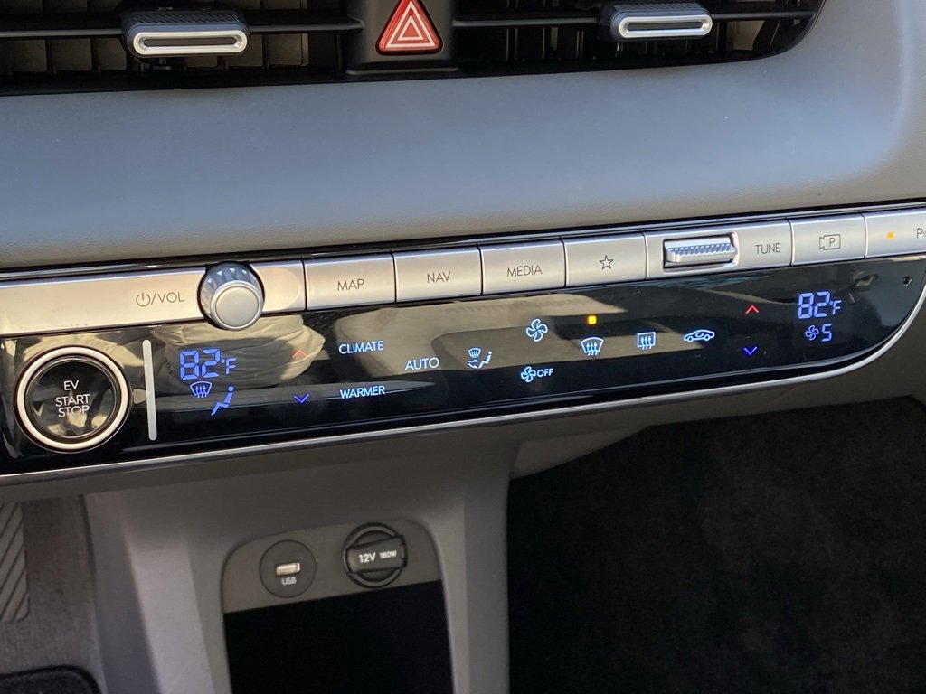 Used 2024 Hyundai Ioniq 5 SEL image 17