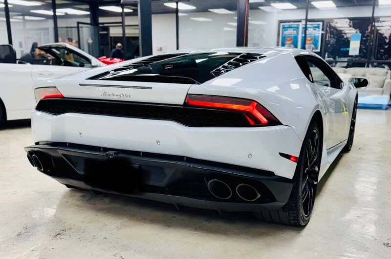 Used 2015 Lamborghini Huracan LP 610-4 image 7