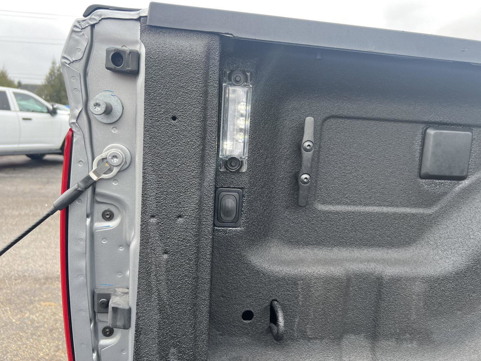 Used 2024 RAM 2500 Big Horn w/ Bed Utility Group image 27