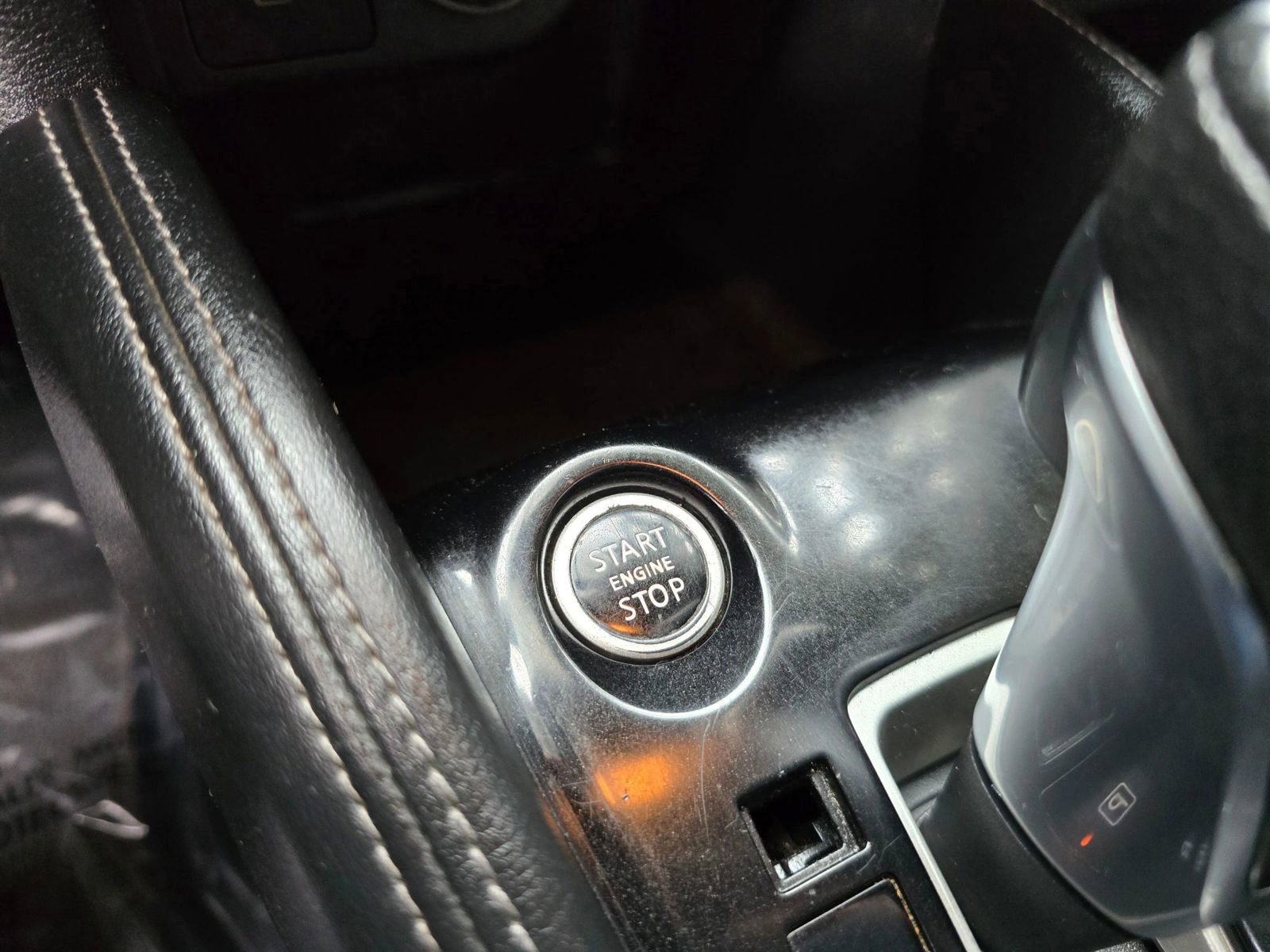 Used 2019 Nissan Kicks SV image 26