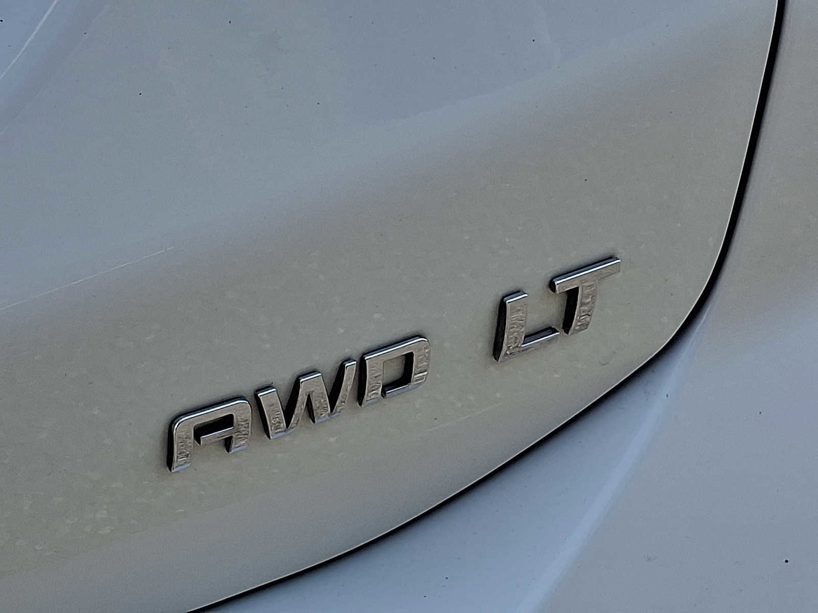 Used 2023 Chevrolet Equinox LT AWD/4WD image 32