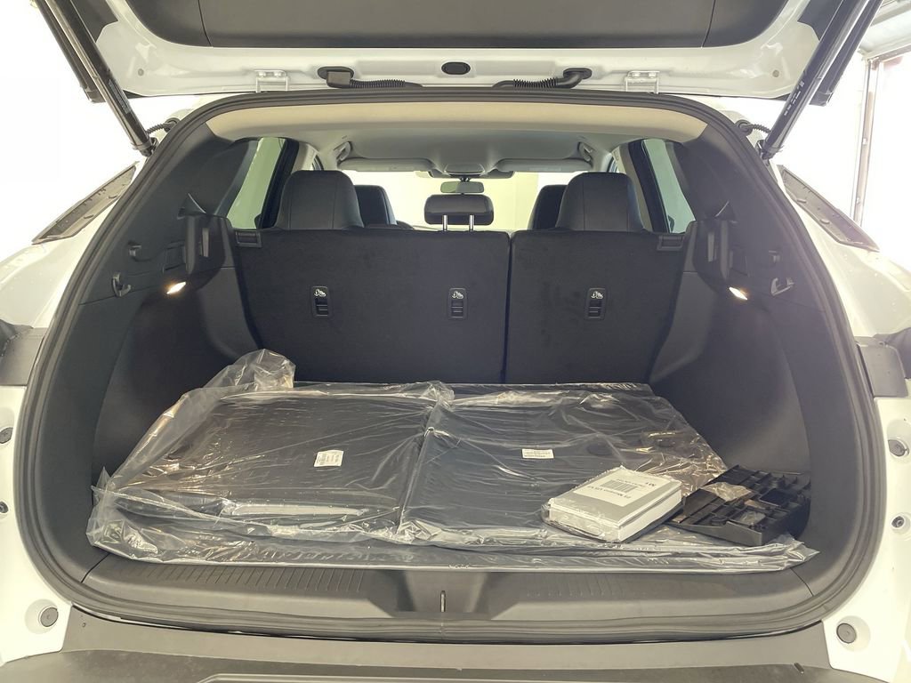 Certified 2025 Nissan Murano SV image 15