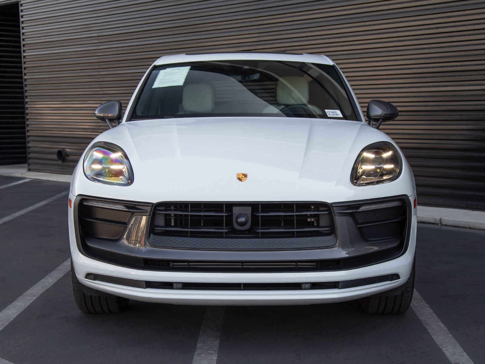 Certified 2023 Porsche Macan Turbo AWD/4WD image 10