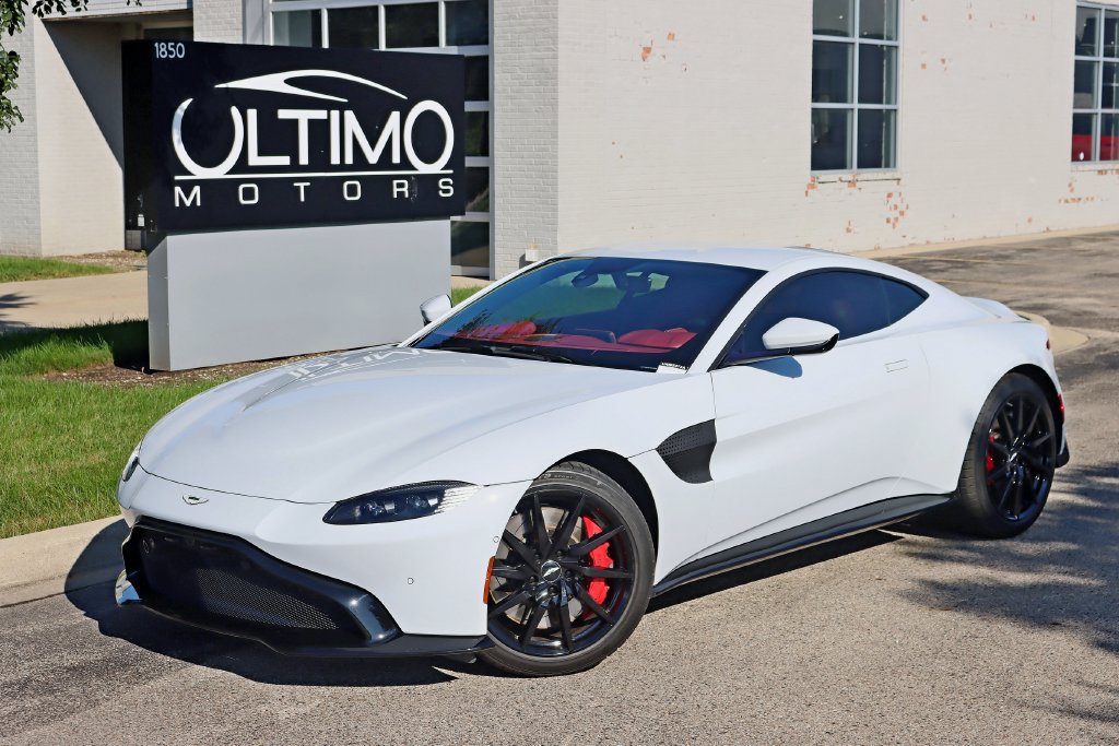 Used 2019 Aston Martin V8 Vantage Coupe RWD image 43
