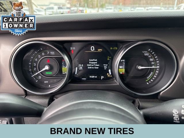 Used 2023 Jeep Wrangler Unlimited w/ Cold Weather Group image 13