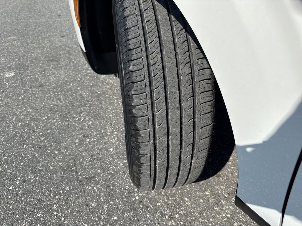 Used 2024 Kia Soul LX w/ Option Group 015 image 26