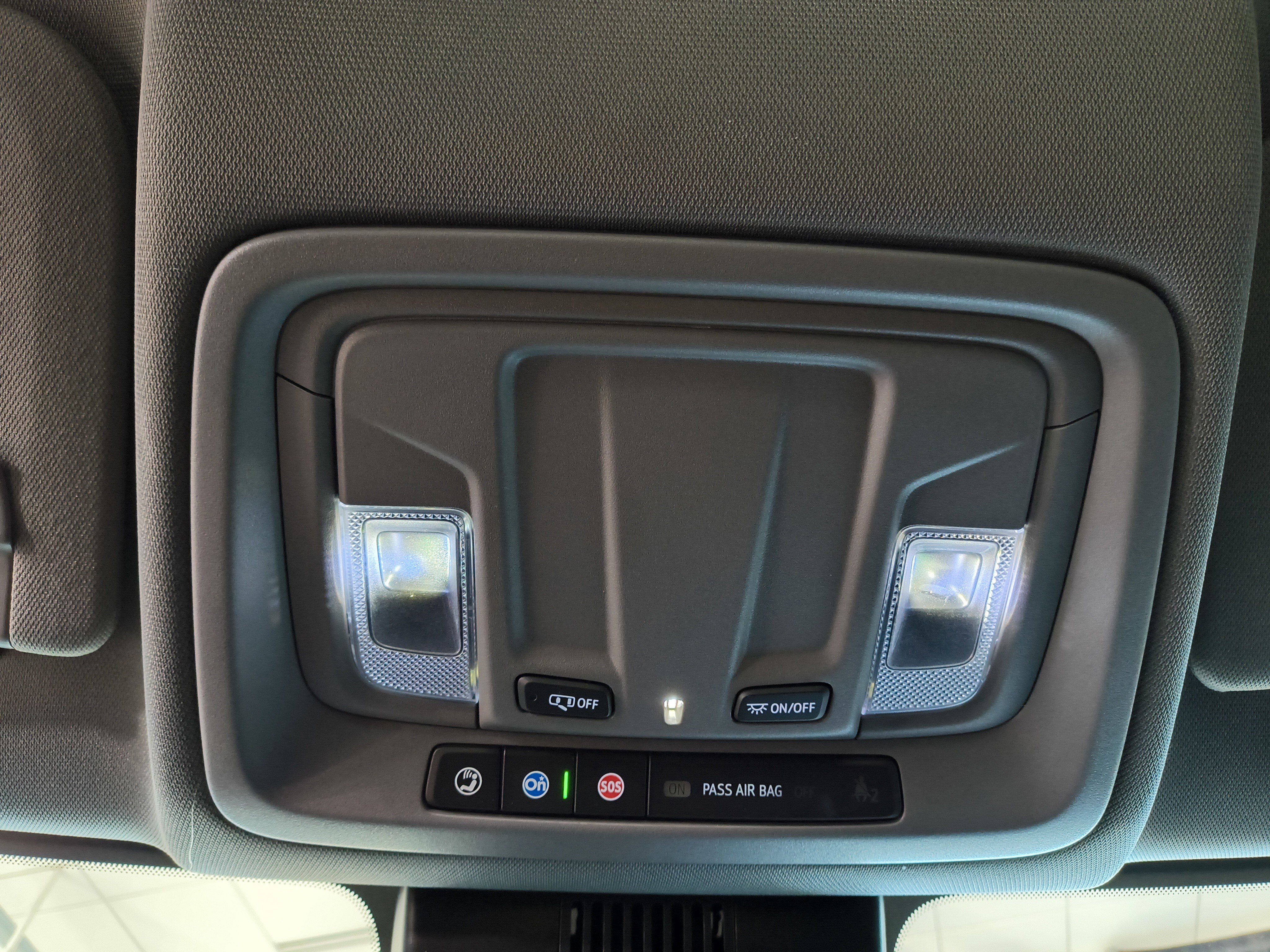 Used 2024 GMC Sierra 2500 SLE w/ SLE Convenience Package image 19