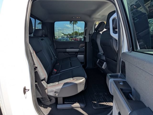 Used 2023 Ford F250 Lariat w/ Lariat Ultimate Package AWD/4WD image 19