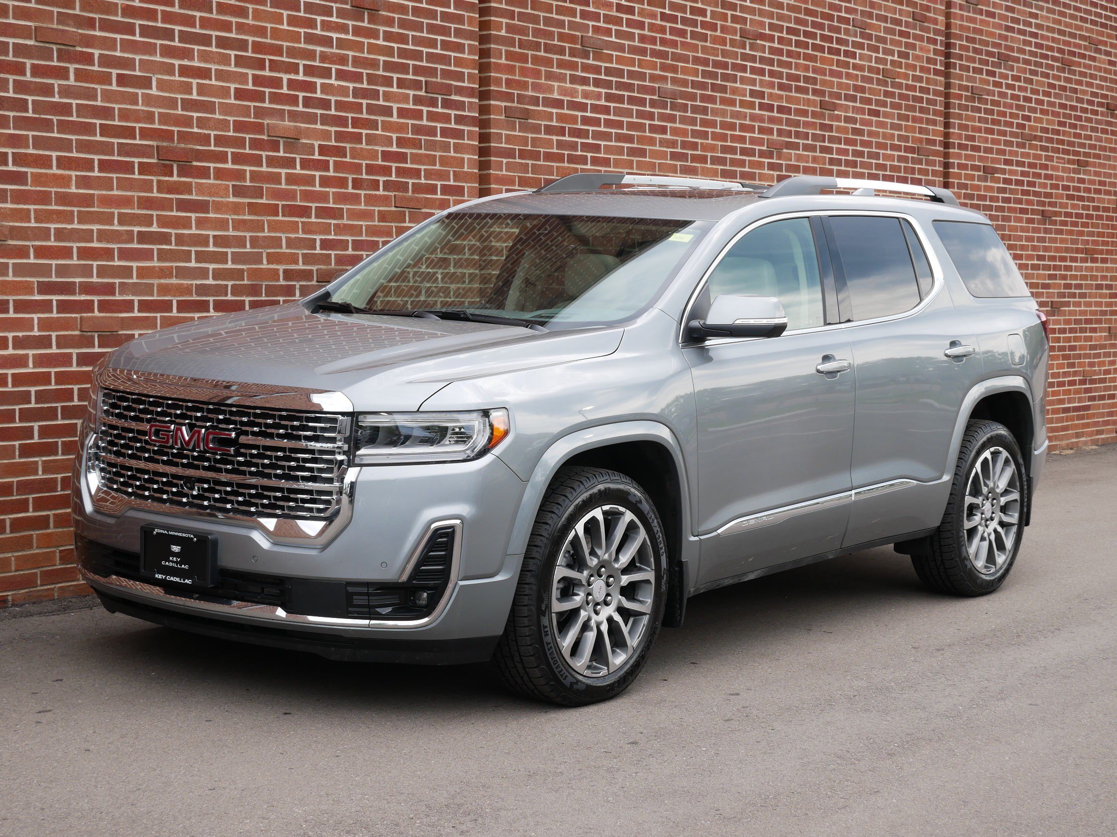 Used 2023 GMC Acadia Denali w/ Denali Ultimate Package