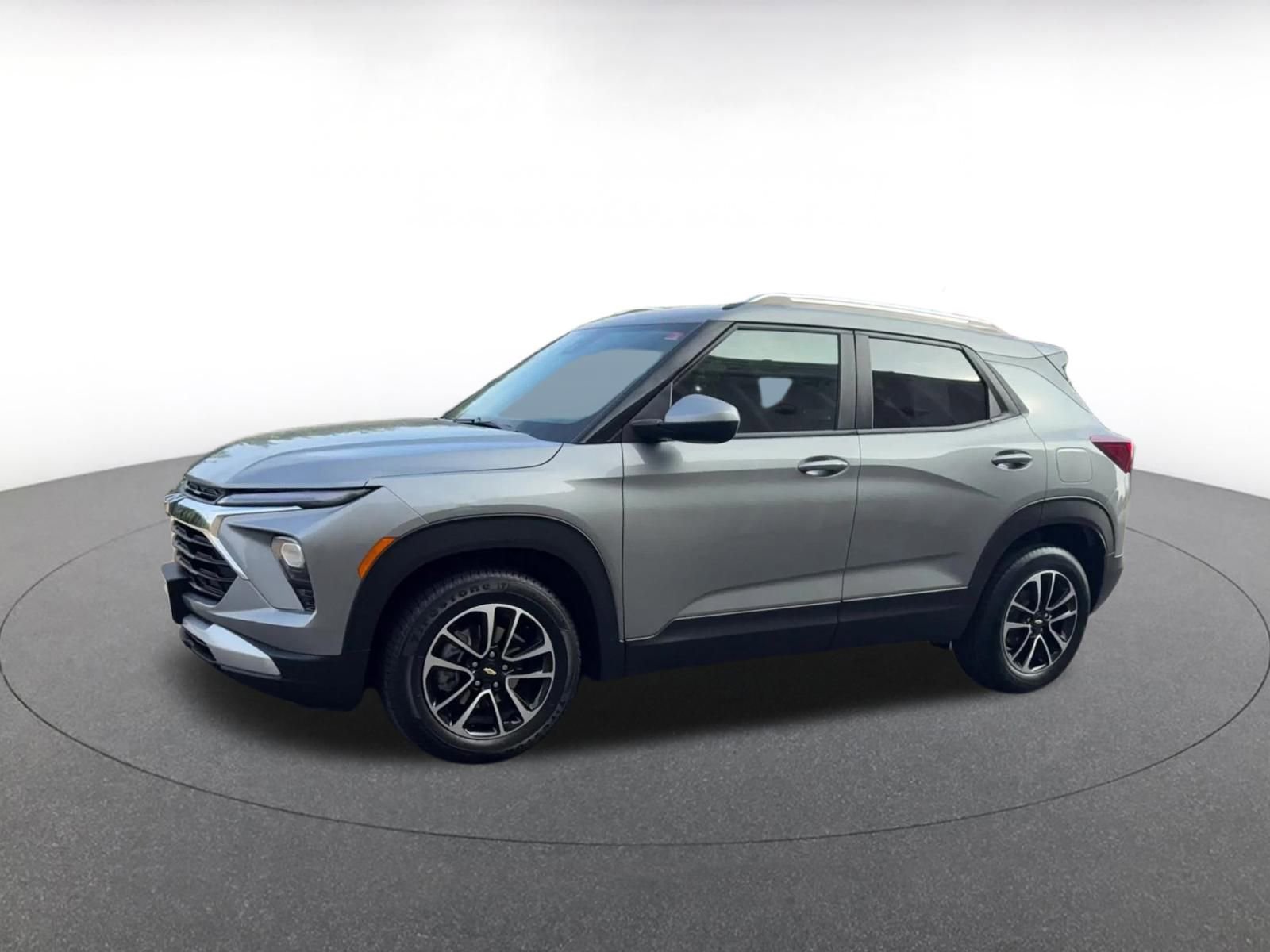 Used 2025 Chevrolet TrailBlazer LT image 9