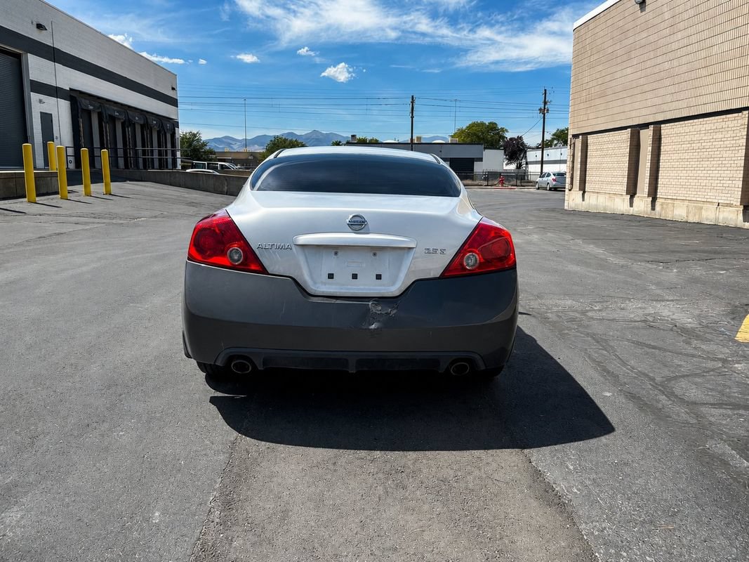 Used 2011 Nissan Altima 2.5 S FWD image 5