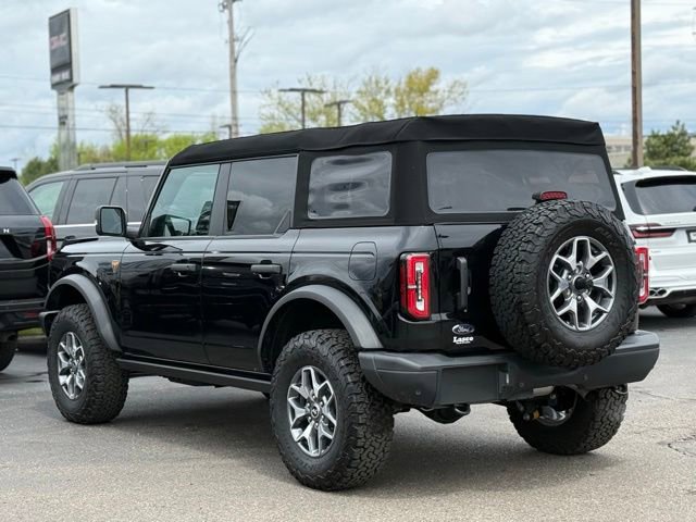 Used 2025 Ford Bronco Badlands AWD/4WD image 45