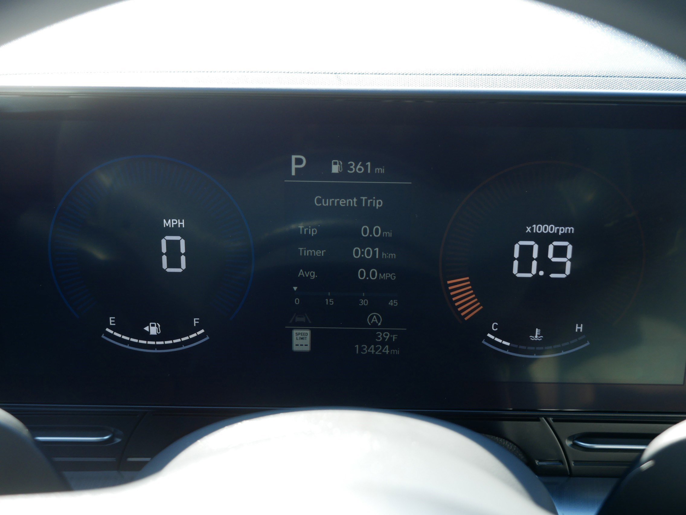 Used 2024 Hyundai Kona SE image 21