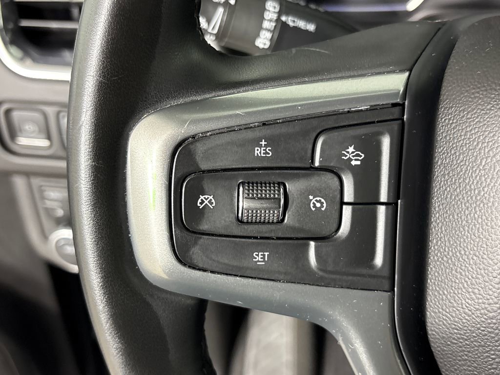 Used 2023 Chevrolet Suburban LS image 19