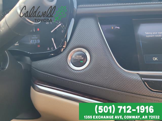 Used 2018 Cadillac XT5 Luxury w/ Driver Awareness Package image 19