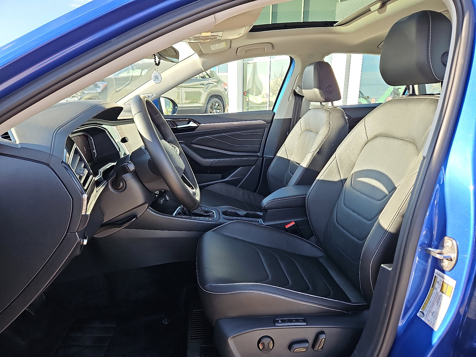 Certified 2024 Volkswagen Jetta SEL image 10