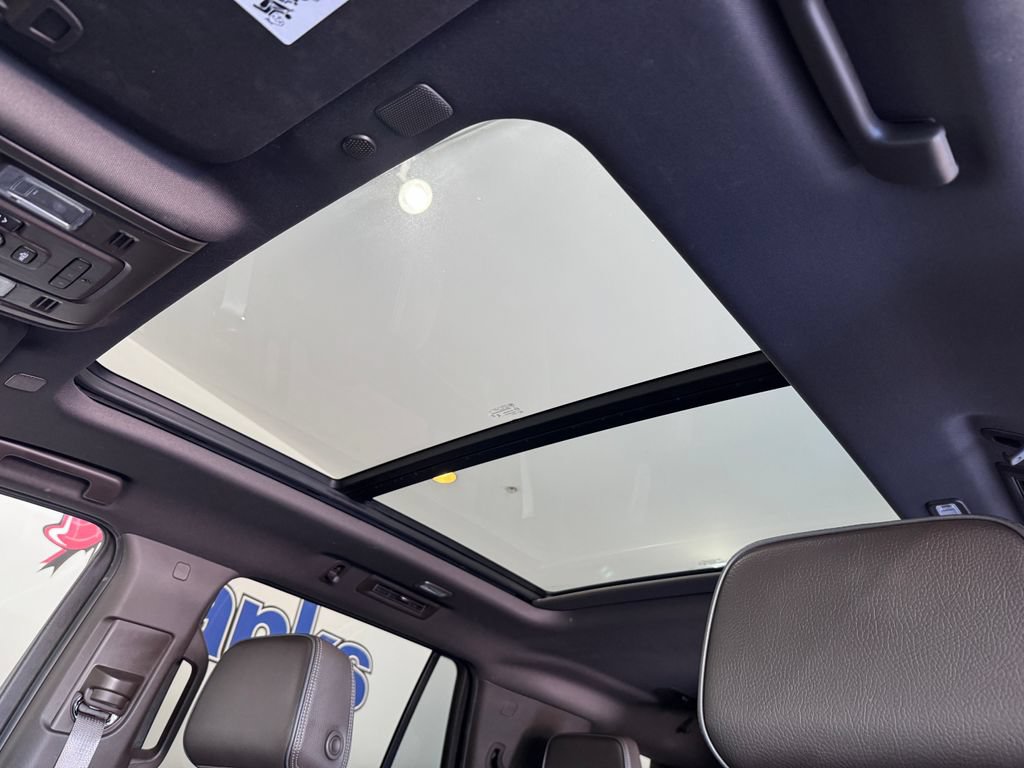 Certified 2024 GMC Yukon Denali AWD/4WD image 25