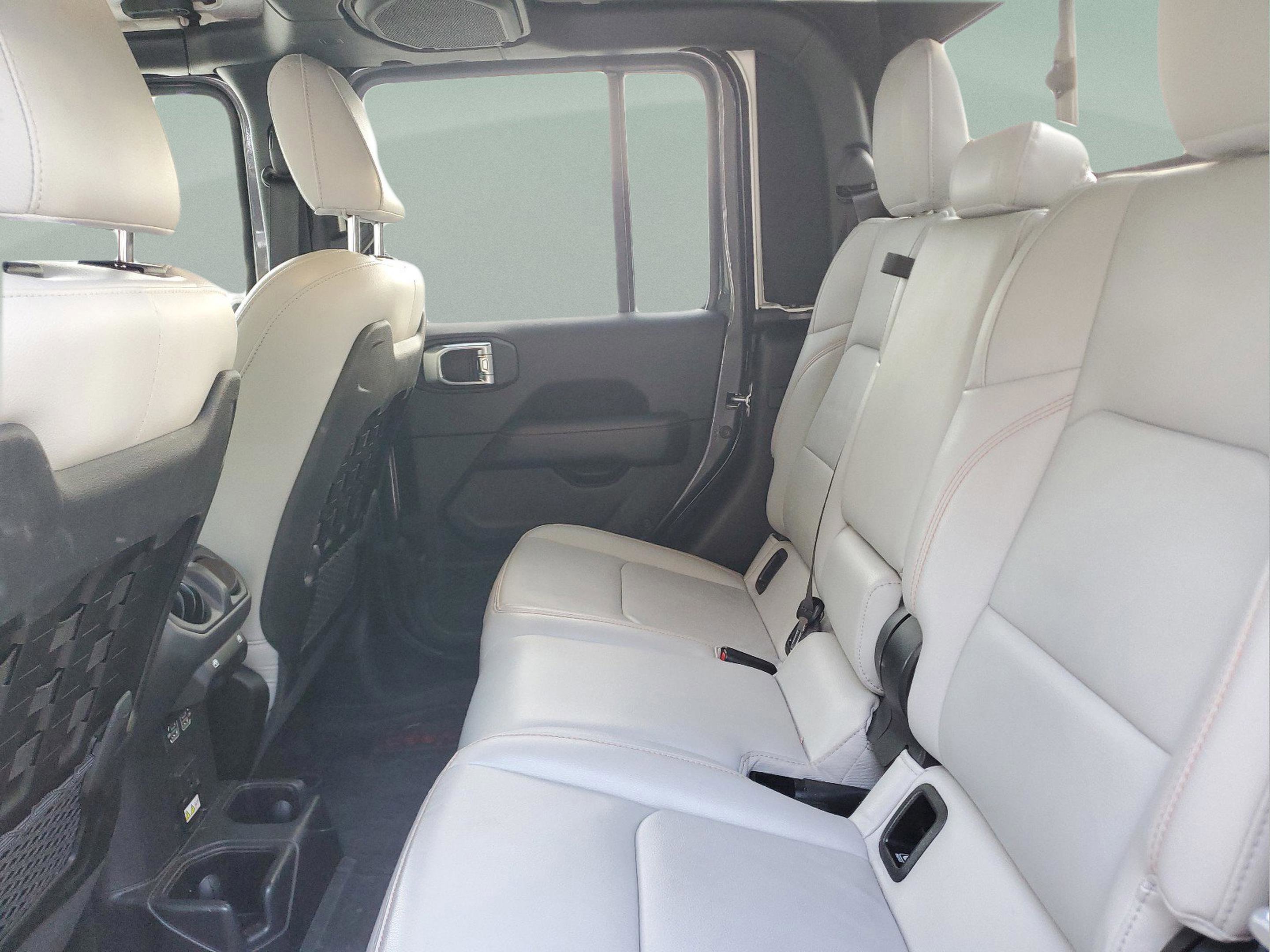 Used 2022 Jeep Gladiator Mojave w/ LED Lighting Group AWD/4WD image 6