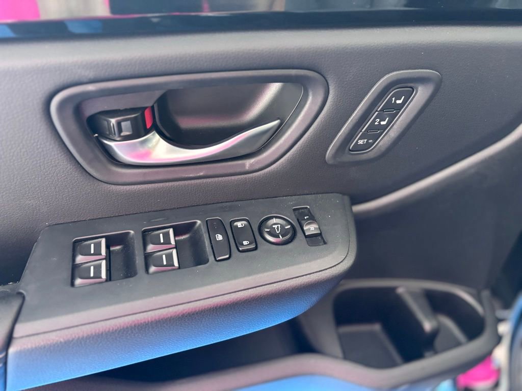 Used 2025 Honda Pilot Touring image 20