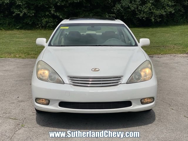 Used 2002 Lexus ES 330 FWD image 2