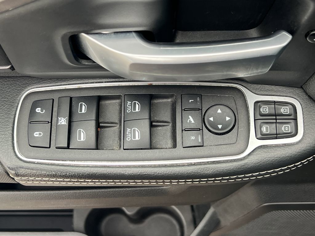 Used 2024 RAM 2500 Power Wagon w/ Towing Technology Group image 15