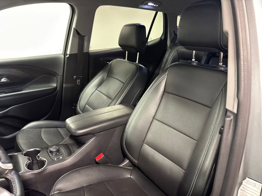 Certified 2024 GMC Terrain SLT image 25