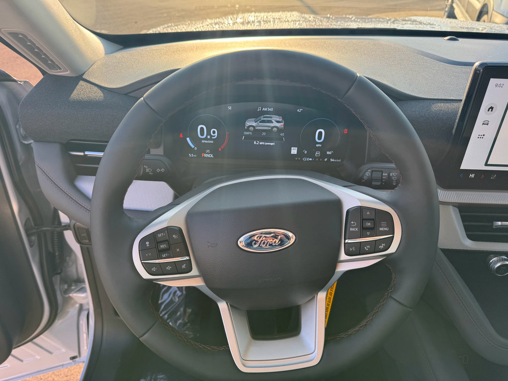 New 2026 Ford Explorer Active w/ Active Comfort Package image 30
