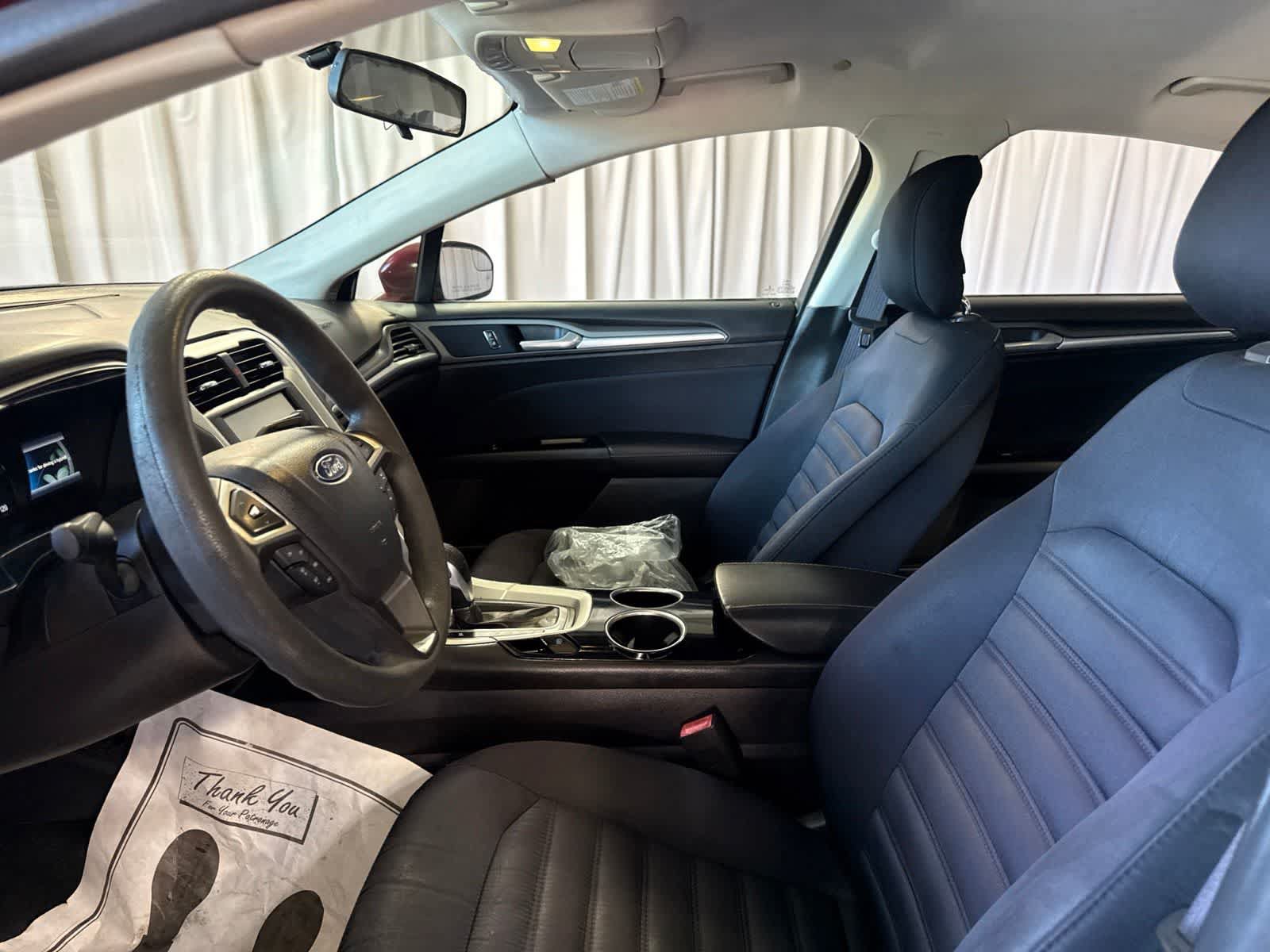 Used 2013 Ford Fusion SE FWD image 21