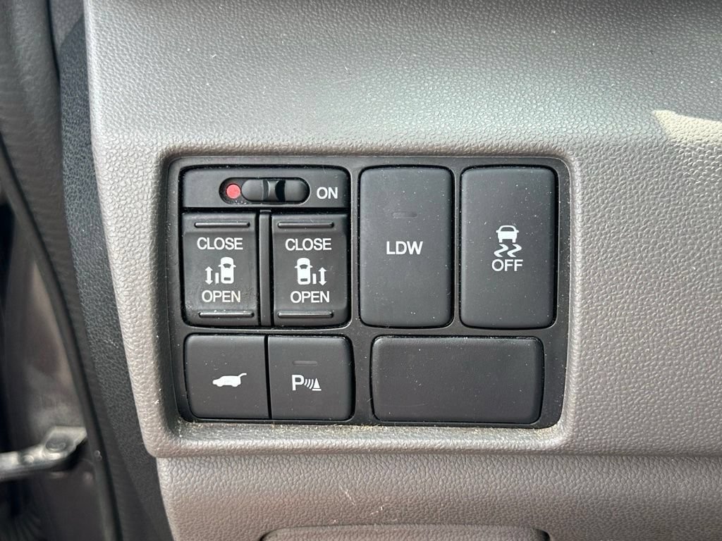 Used 2016 Honda Odyssey Touring image 20