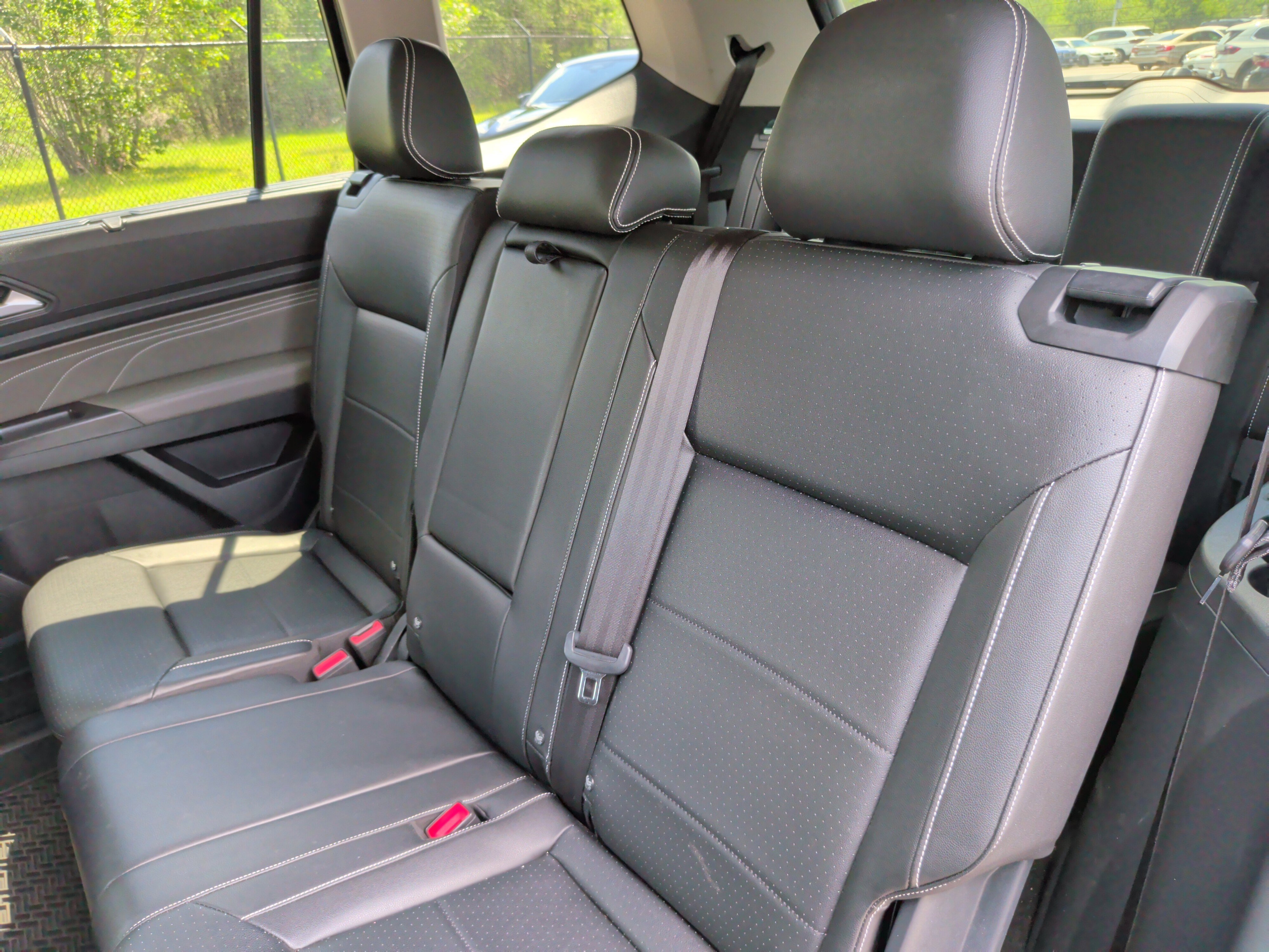 Used 2023 Volkswagen Atlas SE FWD image 32