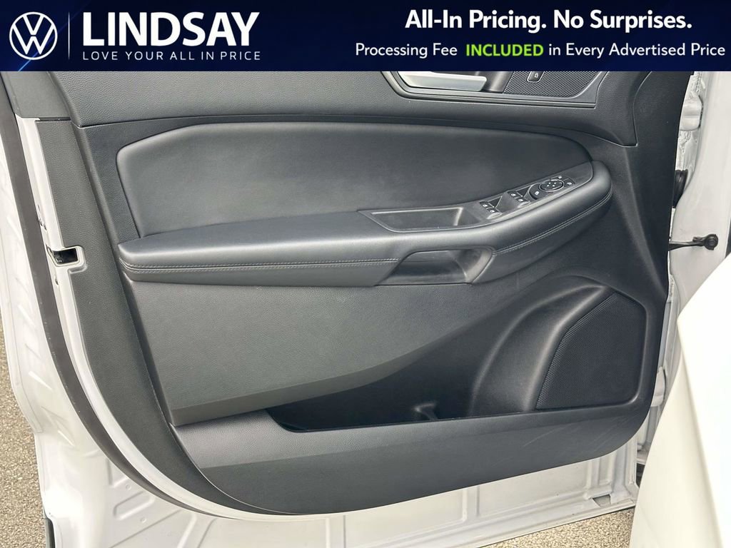 Used 2024 Ford Edge SE w/ Black Appearance Package AWD/4WD image 9