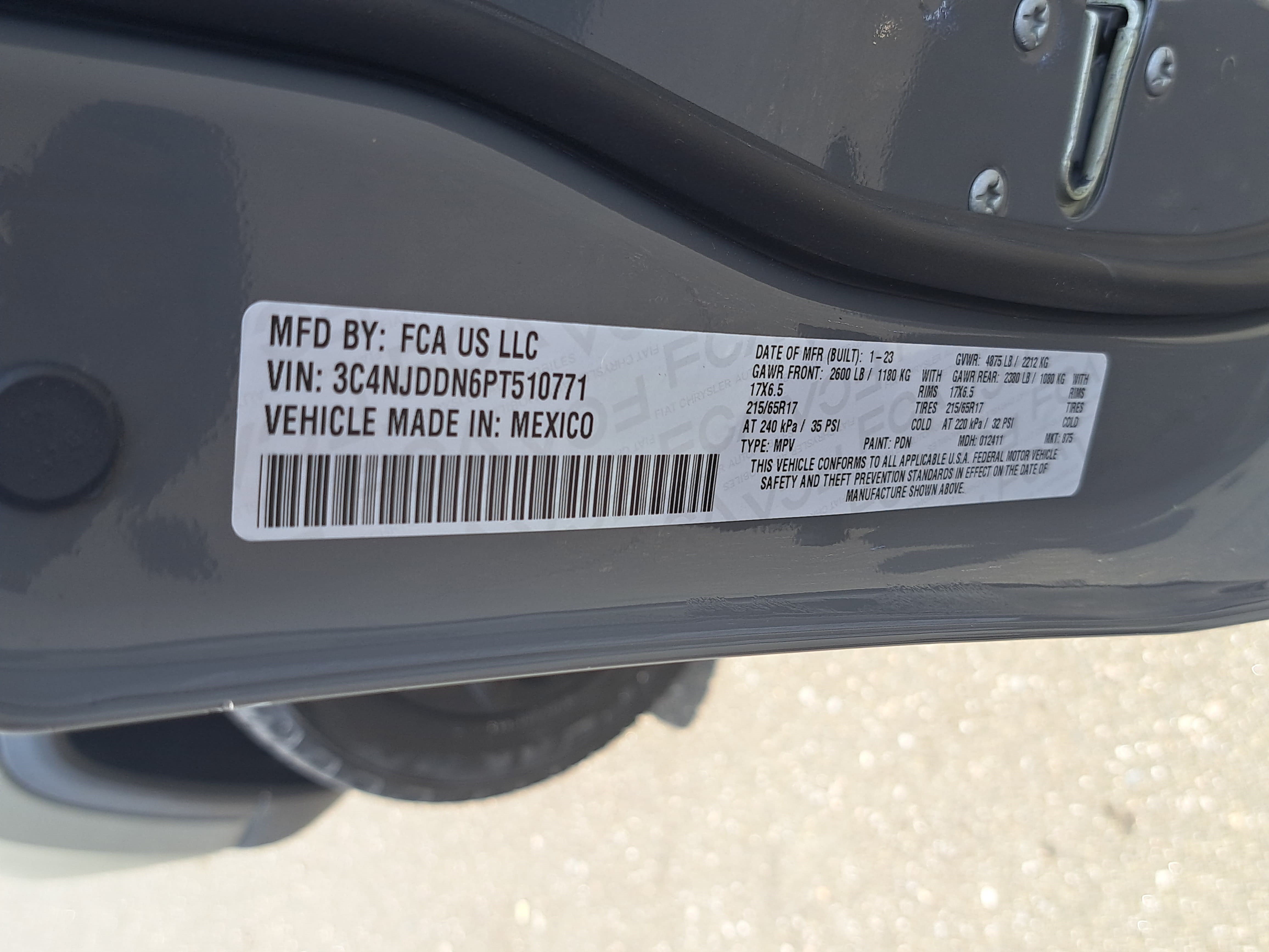 Used 2023 Jeep Compass Trailhawk AWD/4WD image 32