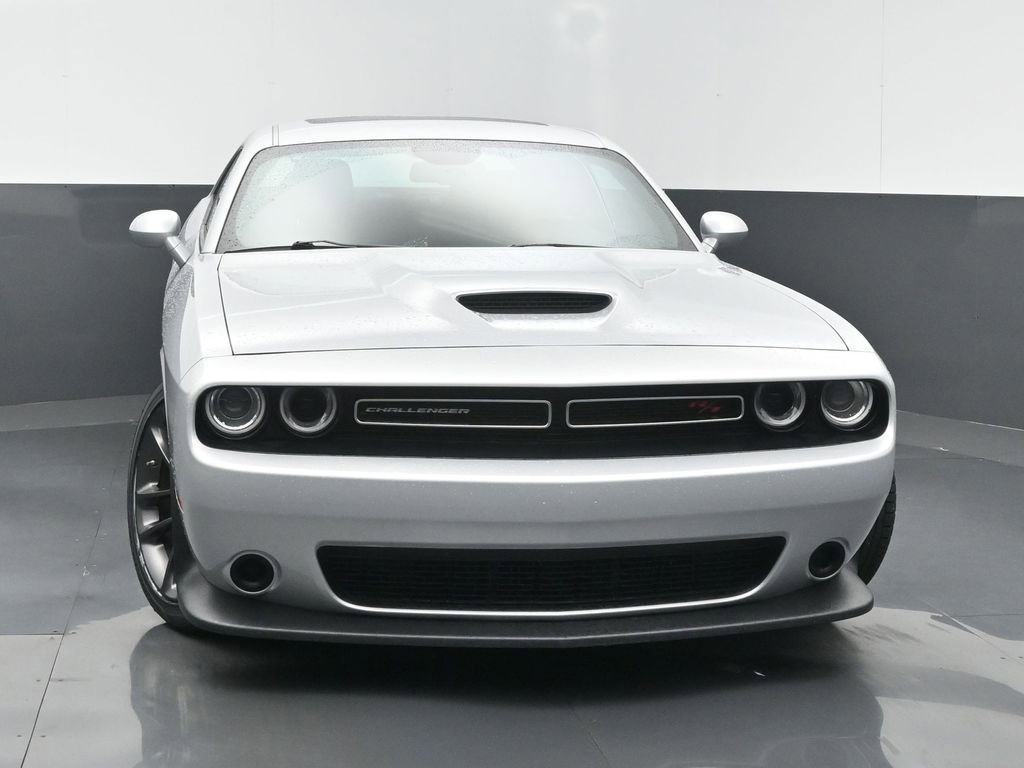 Used 2023 Dodge Challenger R/T w/ Performance Handling Group image 4