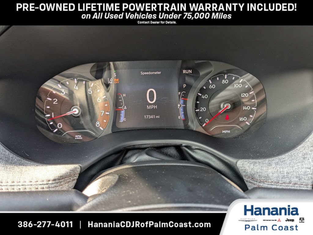 Used 2024 Jeep Compass Latitude w/ Sun and Sound Group AWD/4WD image 30