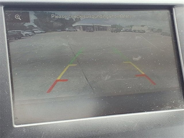 Used 2015 Ford Fusion SE w/ Equipment Group 202A image 8