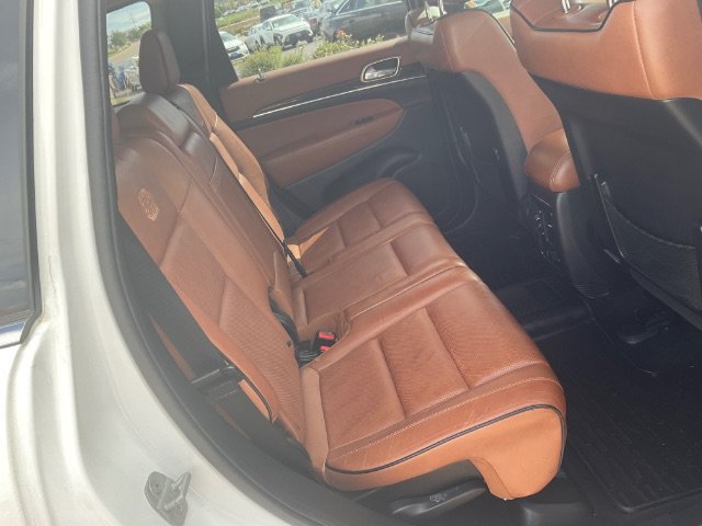 Used 2013 Jeep Grand Cherokee Overland Summit AWD/4WD image 12
