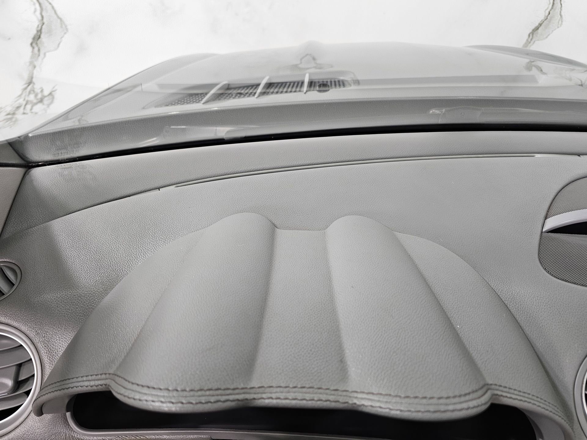 Used 2012 Mercedes-Benz SL 550 image 48