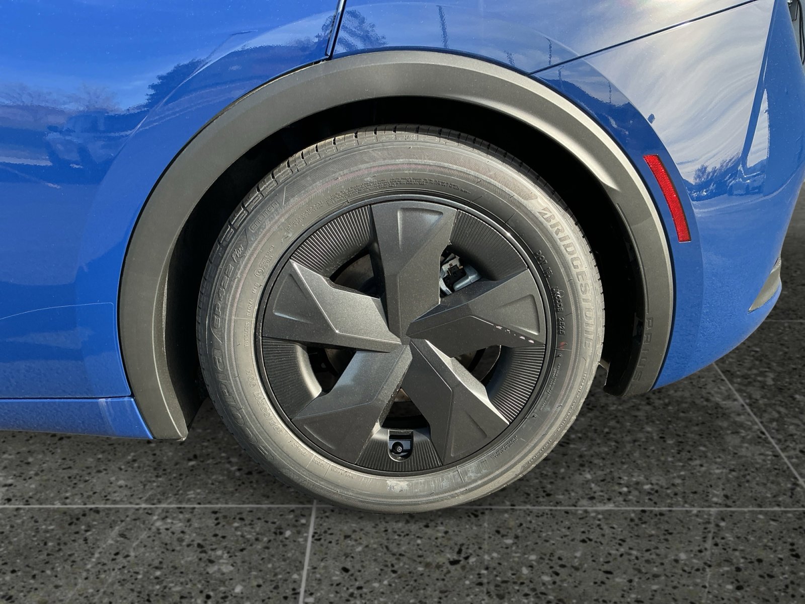 New 2026 Toyota Prius Plug-In Hybrid FWD image 14