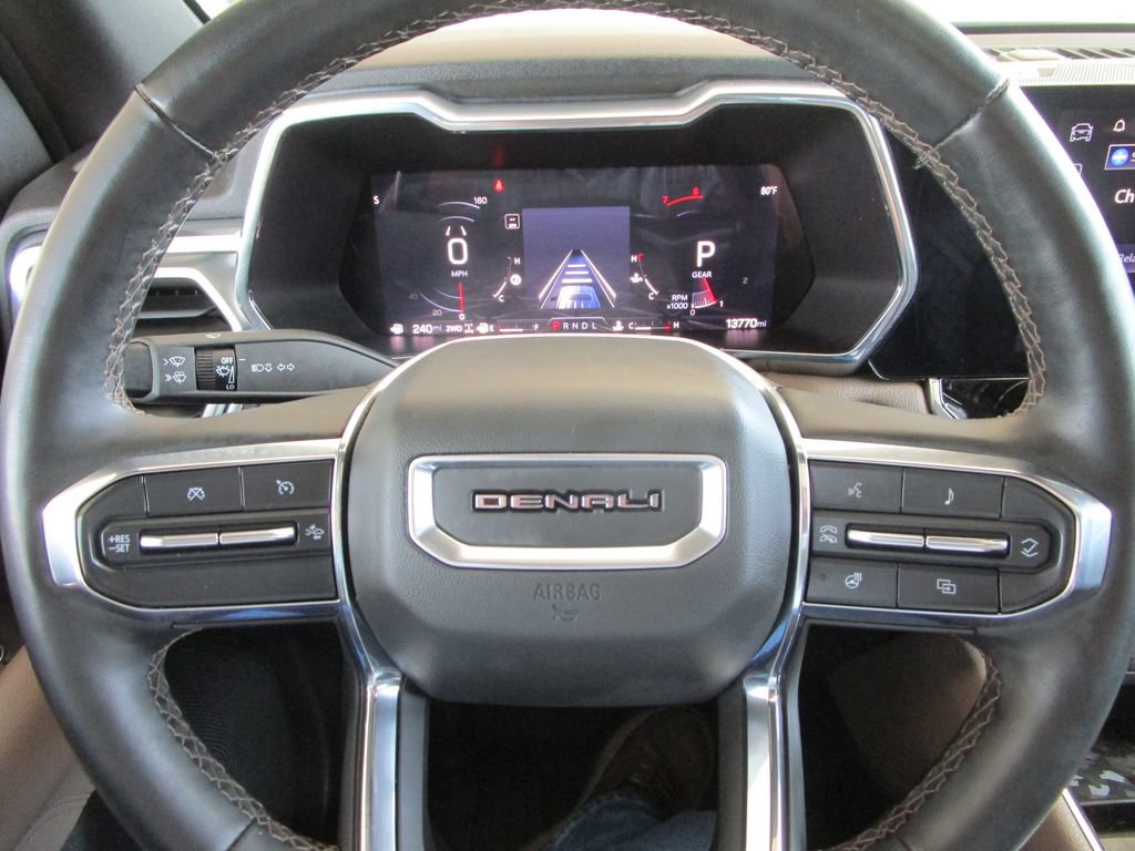 Used 2024 GMC Canyon Denali AWD/4WD image 37