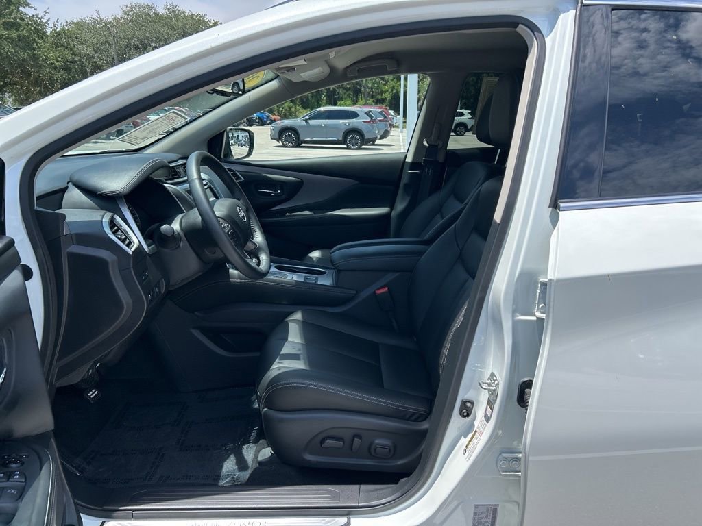 Certified 2024 Nissan Murano SV FWD image 17