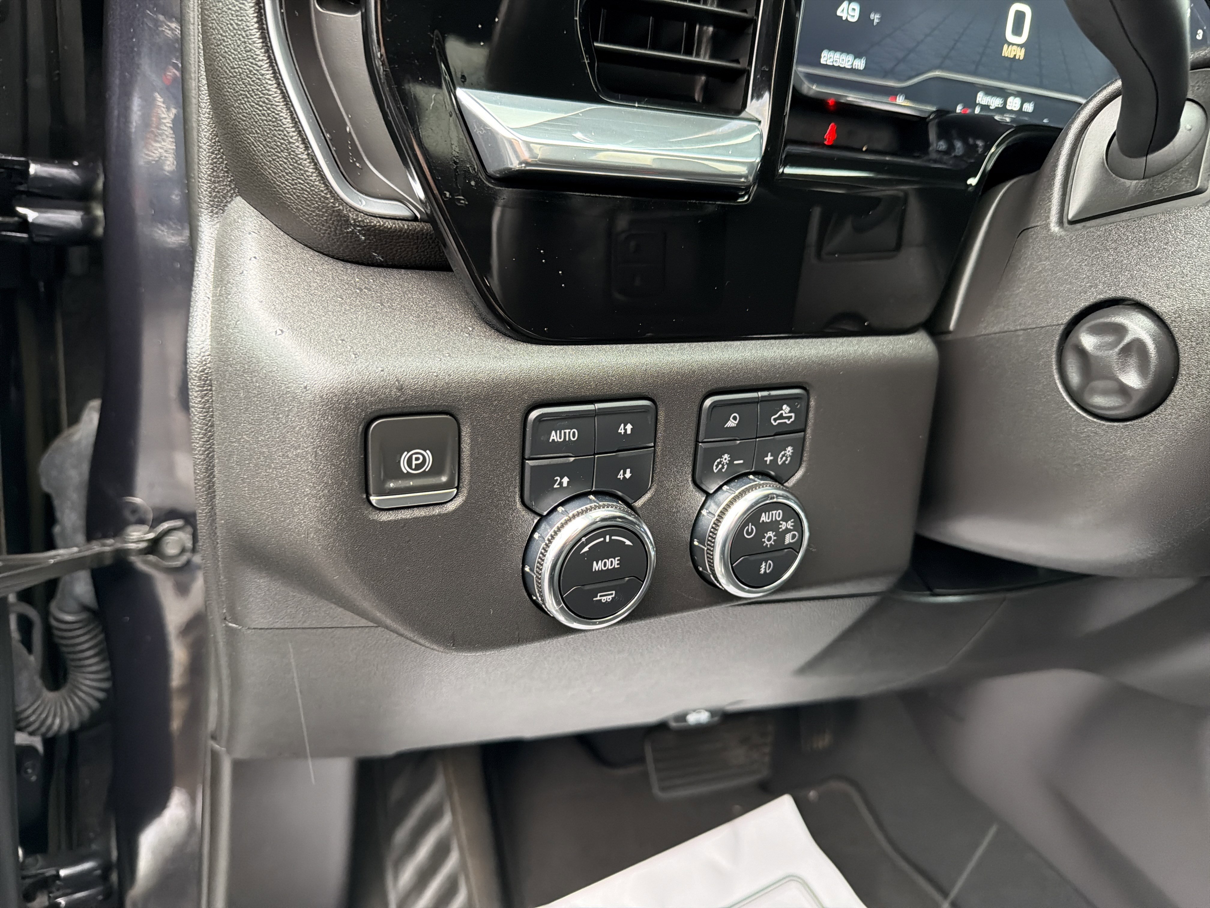 Used 2023 GMC Sierra 1500 SLT w/ SLT Premium Plus Package image 16