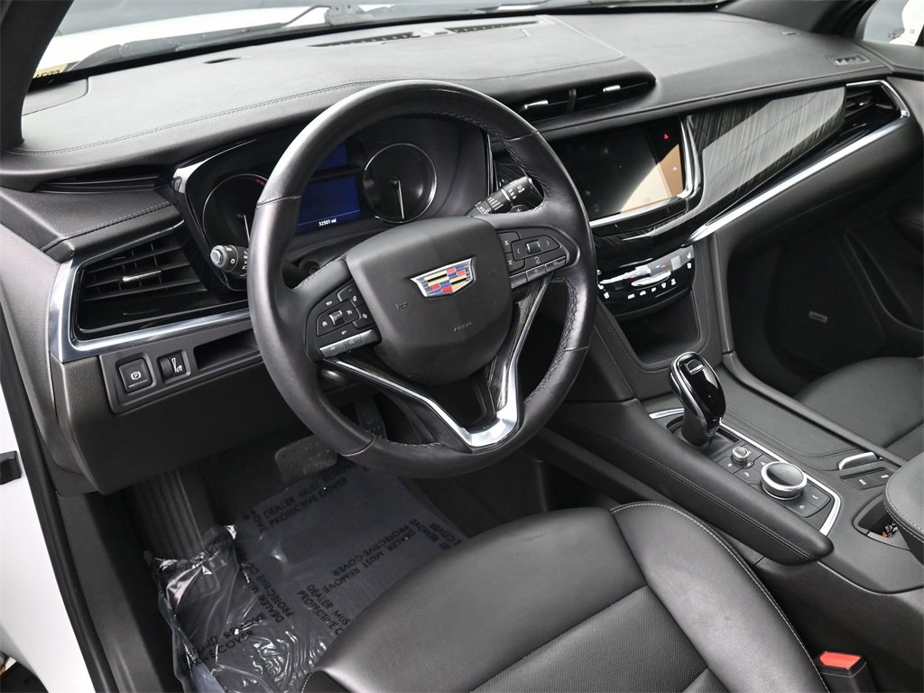 Certified 2023 Cadillac XT6 Premium Luxury image 7