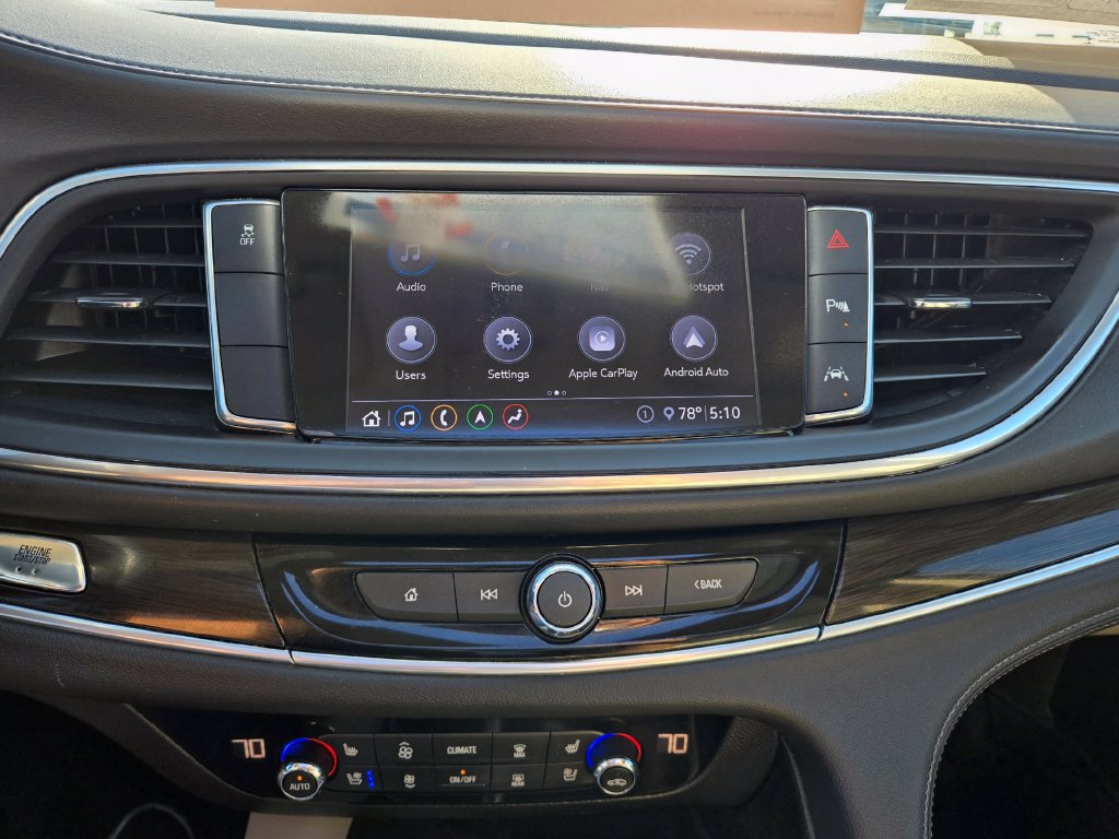 Used 2020 Buick Enclave Premium w/ Sun and Sites Package FWD image 38