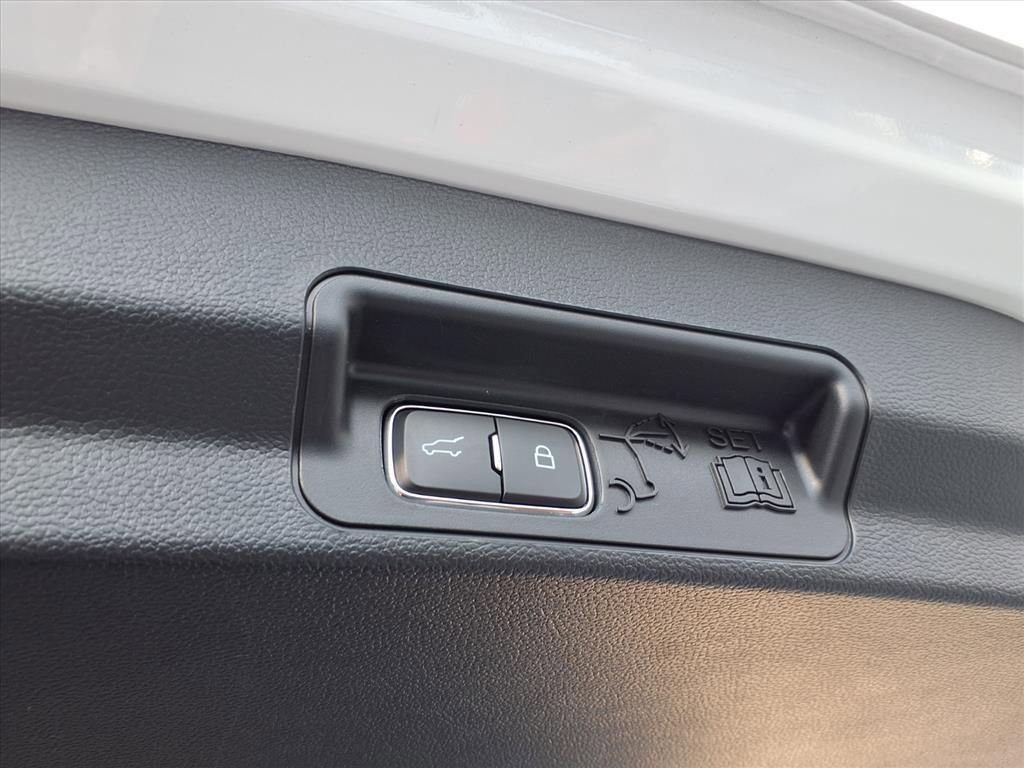 Used 2024 Ford Explorer ST w/ Equipment Group 401A image 23